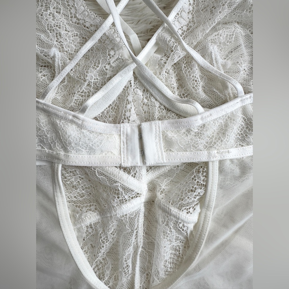 NWT hunkemöller Isabelle Bodysuit size Medium - Picture 7 of 16